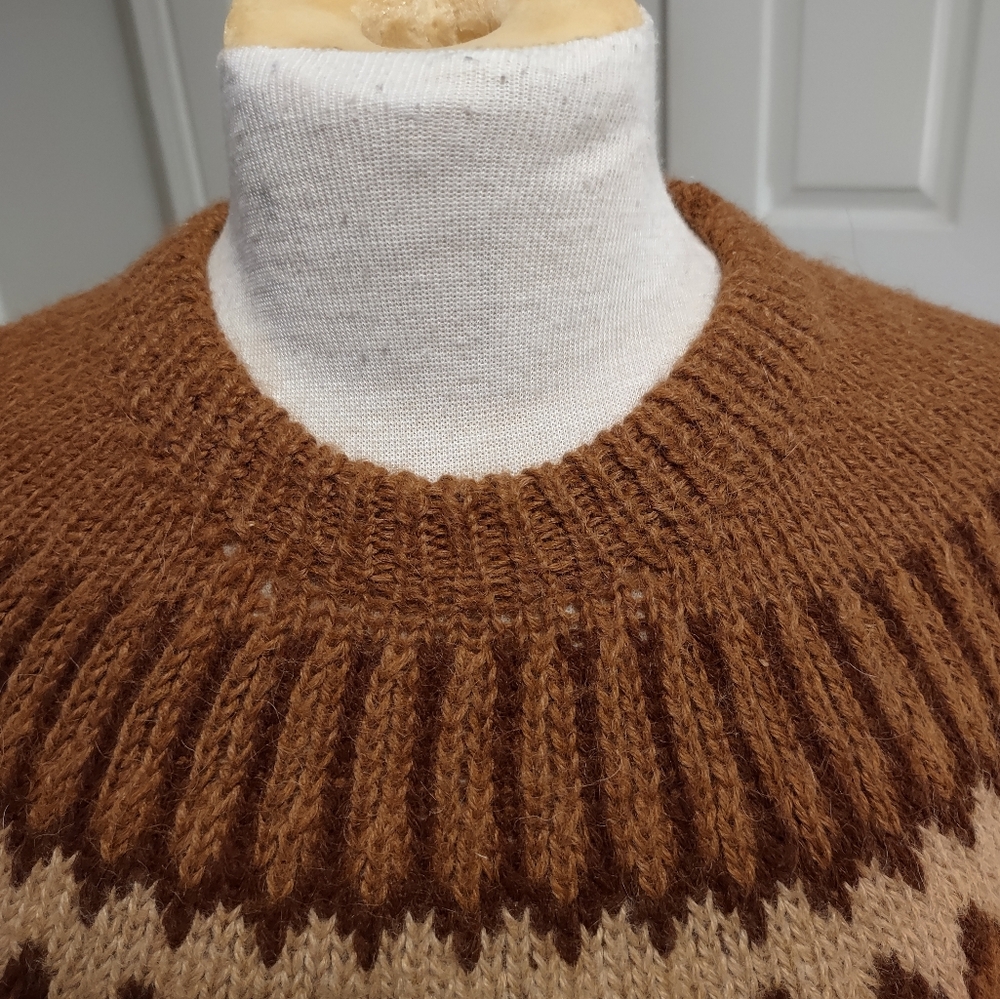 Vintage Handmade Andean Imports 100% Alpaca Wool Beige/Brown Sweater Size M - Picture 3 of 9